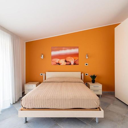 Terraces D'Orlando - Family Apartments With Sea View And Pool Капо-д'Орландо Екстер'єр фото