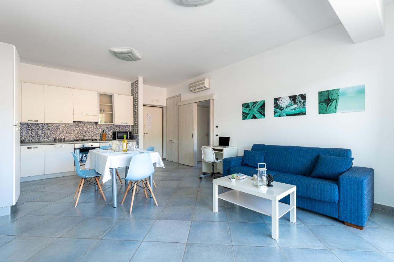 Terraces D'Orlando - Family Apartments With Sea View And Pool Капо-д'Орландо Екстер'єр фото
