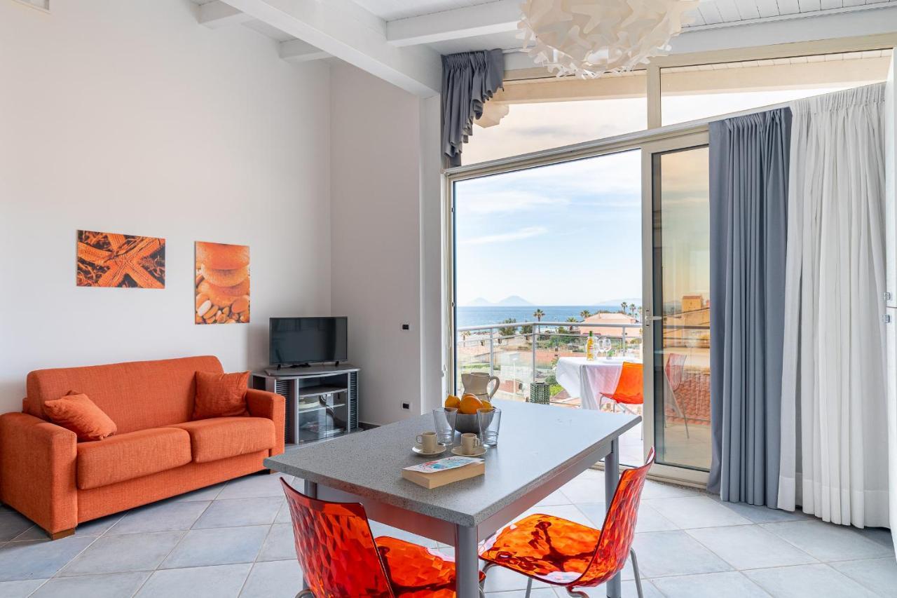 Terraces D'Orlando - Family Apartments With Sea View And Pool Капо-д'Орландо Екстер'єр фото