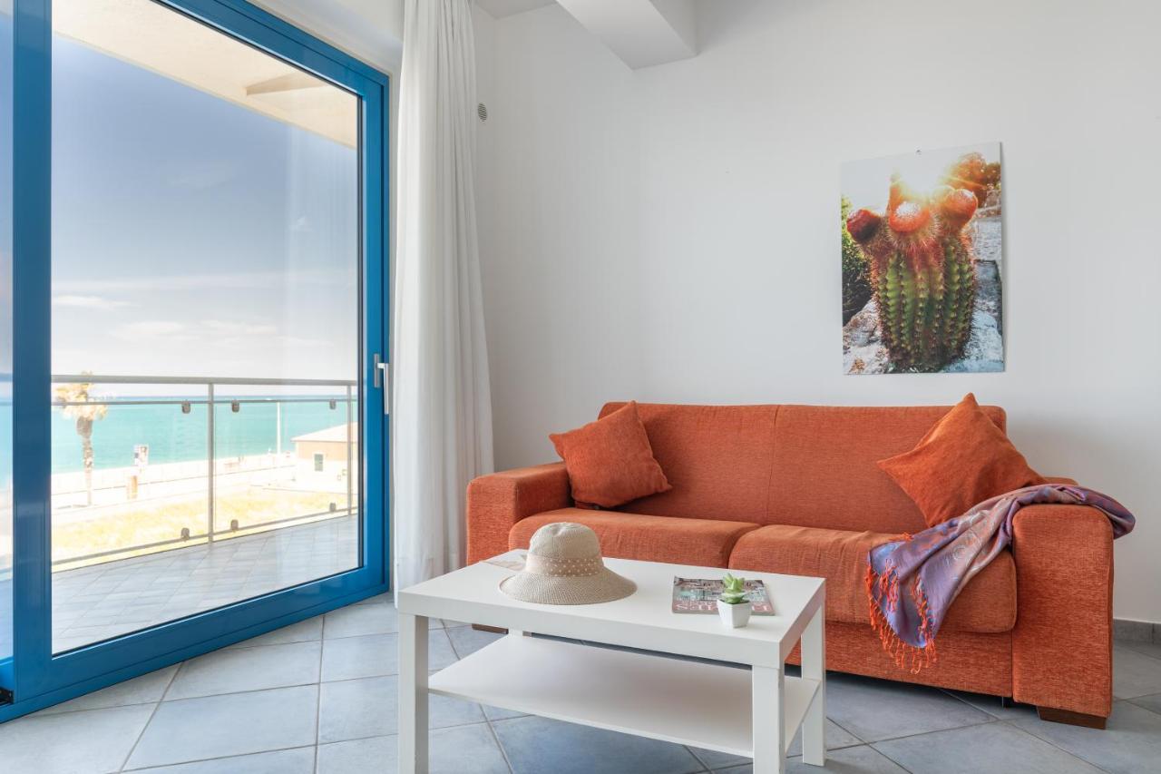 Terraces D'Orlando - Family Apartments With Sea View And Pool Капо-д'Орландо Екстер'єр фото