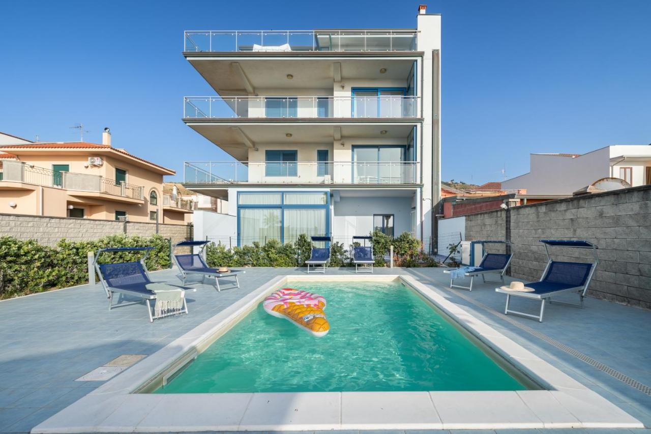 Terraces D'Orlando - Family Apartments With Sea View And Pool Капо-д'Орландо Екстер'єр фото