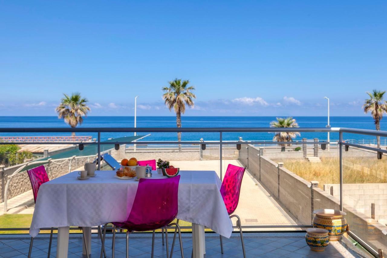 Terraces D'Orlando - Family Apartments With Sea View And Pool Капо-д'Орландо Екстер'єр фото