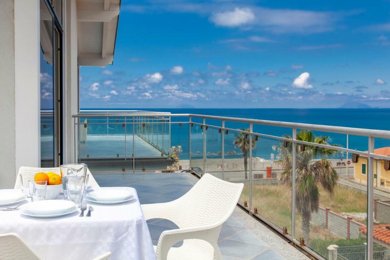 Terraces D'Orlando - Family Apartments With Sea View And Pool Капо-д'Орландо Екстер'єр фото