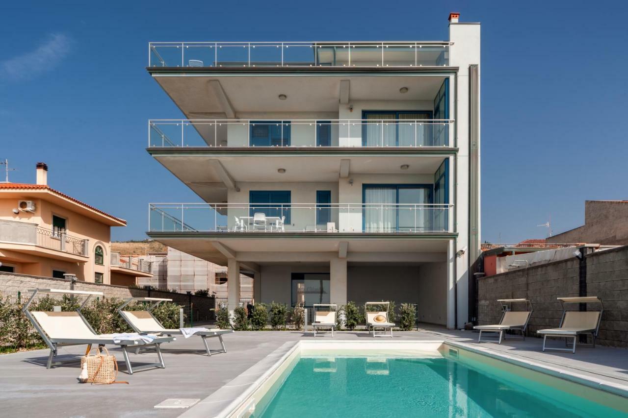 Terraces D'Orlando - Family Apartments With Sea View And Pool Капо-д'Орландо Екстер'єр фото