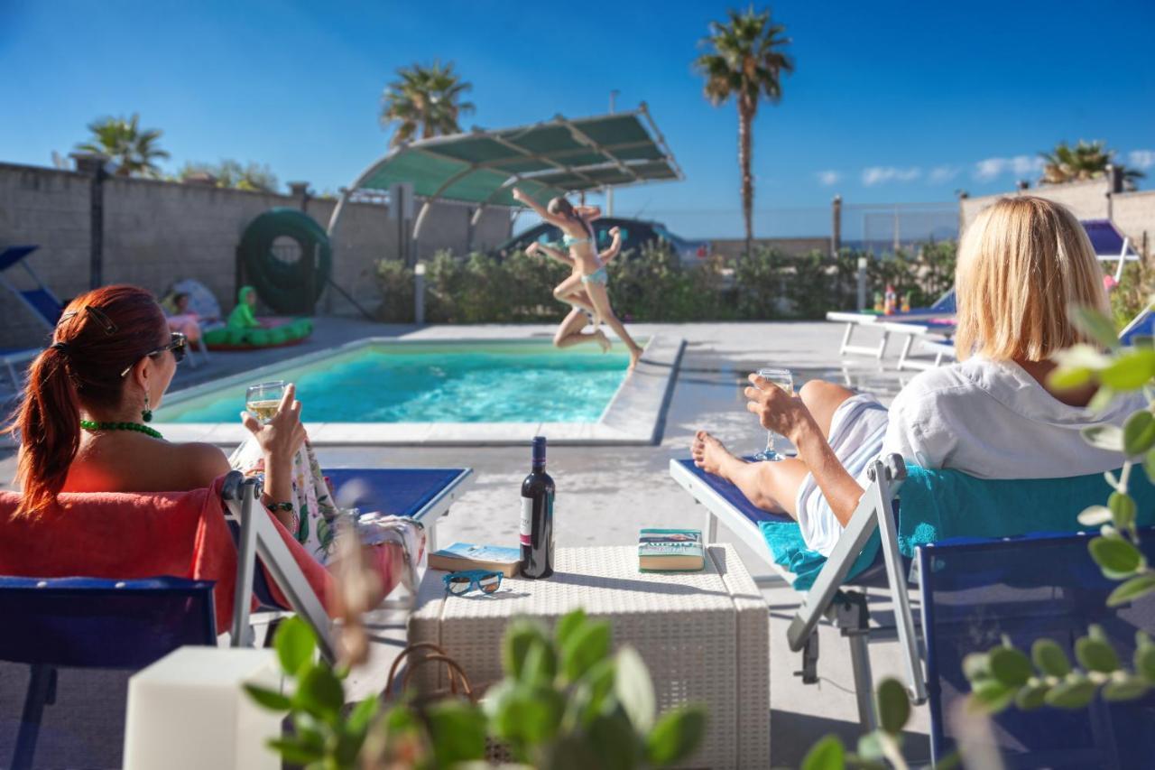 Terraces D'Orlando - Family Apartments With Sea View And Pool Капо-д'Орландо Екстер'єр фото
